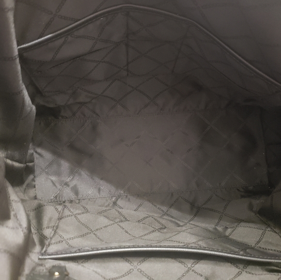 Authentic Michael Kors Eva Bag Tote! - Picture 5 of 7